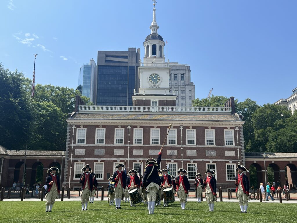 Group photo with backdrop of Independence Hall.