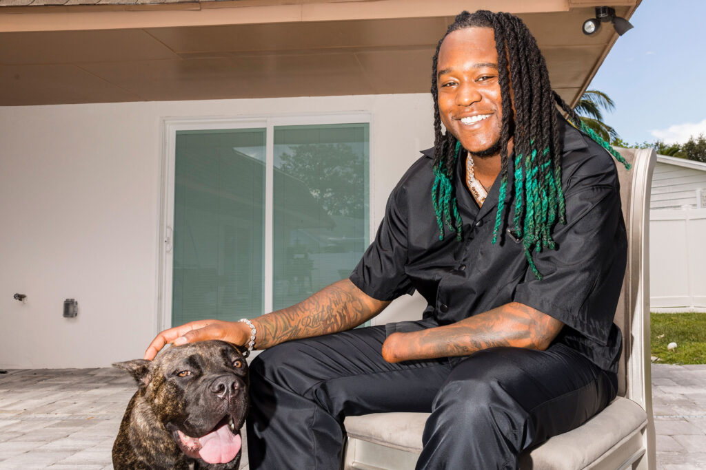 Shaquem Griffin and his dog.
