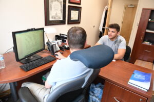 Anthony Cruz Fernandez-Grimes ’25 researching his SURI project.